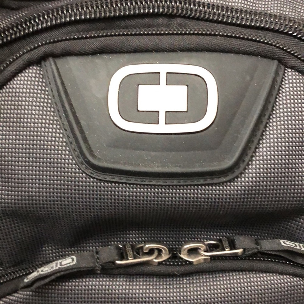 OGIO STRATAGEM BACKPACK  SIZE M - Picture 3 of 16
